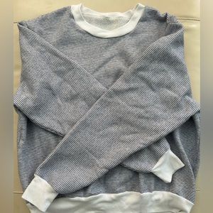 Classic blue & white strips in a comfy crewneck!